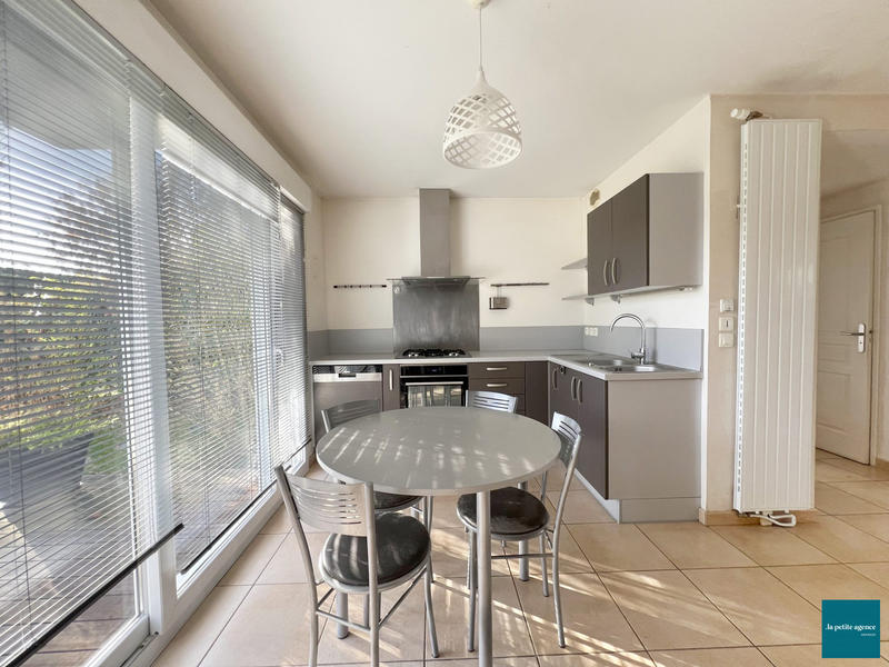 Maison contemporaine - 119 m² - 6 pièces