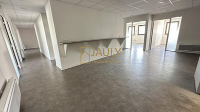 Bureau - 254 m² - 9 pièces