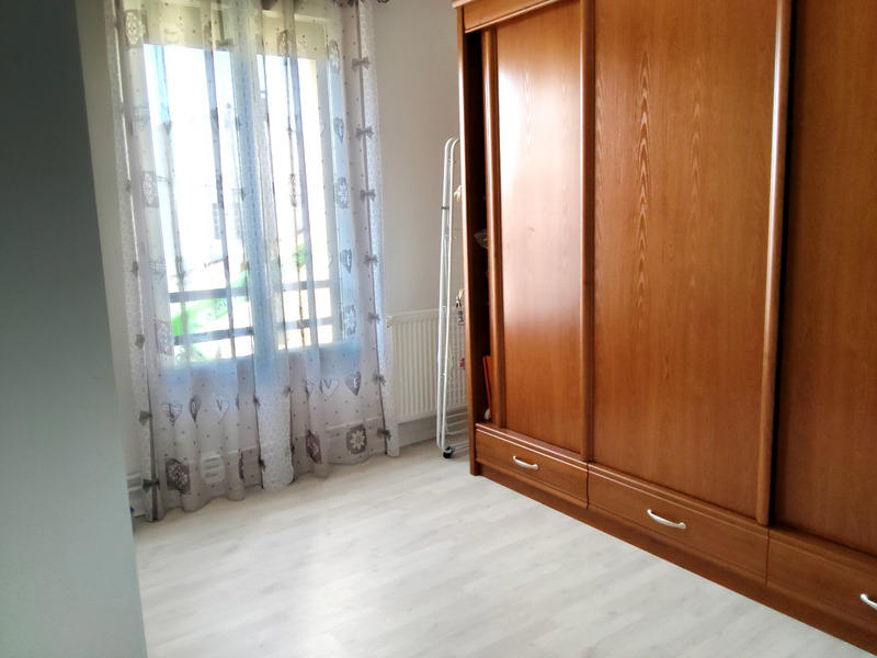 Maison - 93 m² - 4 pièces