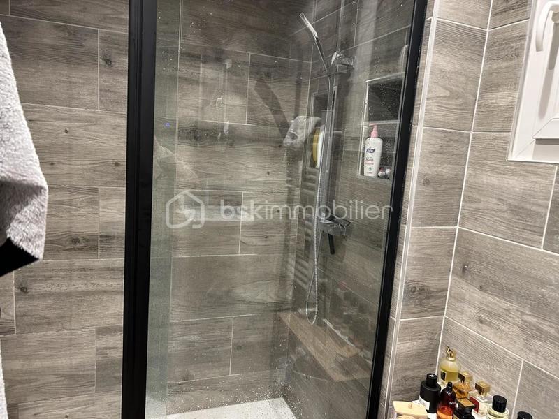 Maison de village - 90 m² - 4 pièces