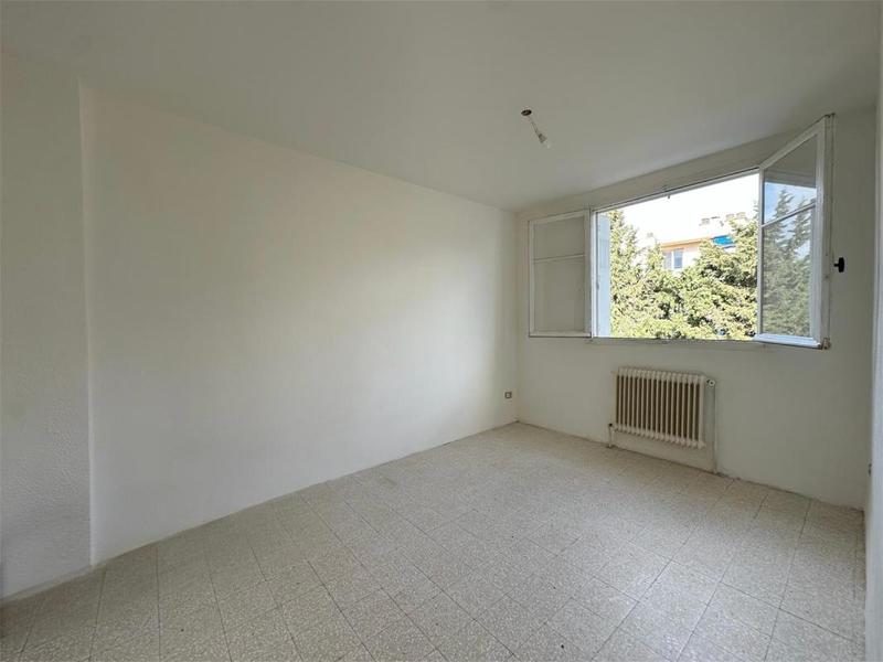 Appartement ancien - 61 m² - 3 pièces