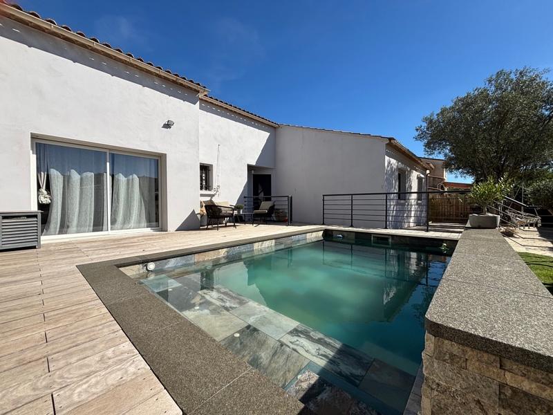 Maison - 160 m² - 5 pièces