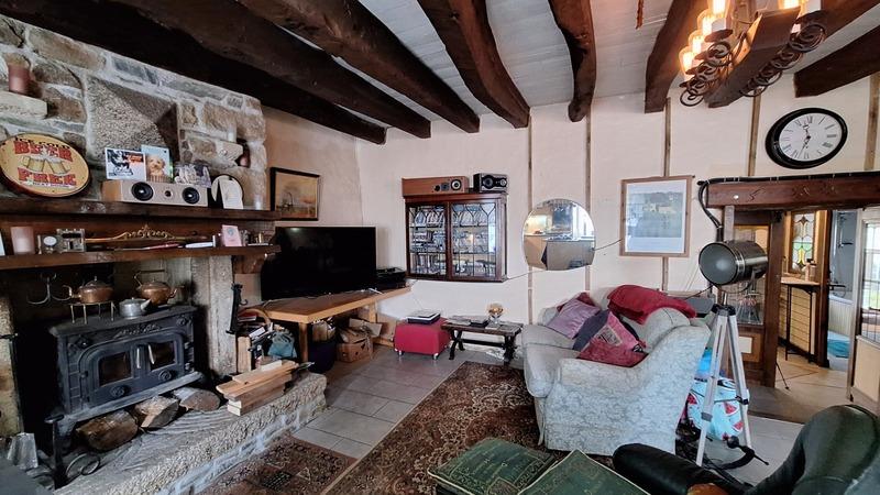 Maison - 170 m² - 9 pièces