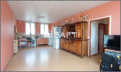 Maison - 138 m² - 8 pièces