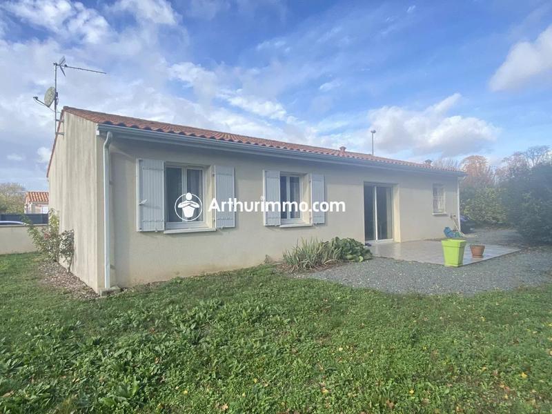 Maison - 92 m² - 4 pièces