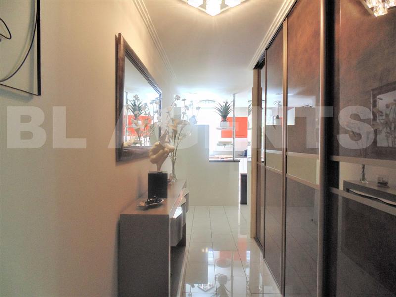 Appartement - 83 m² - 5 pièces