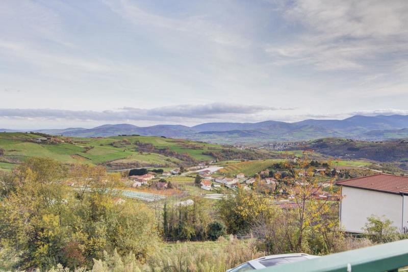 Maison - 102 m² - 3 pièces