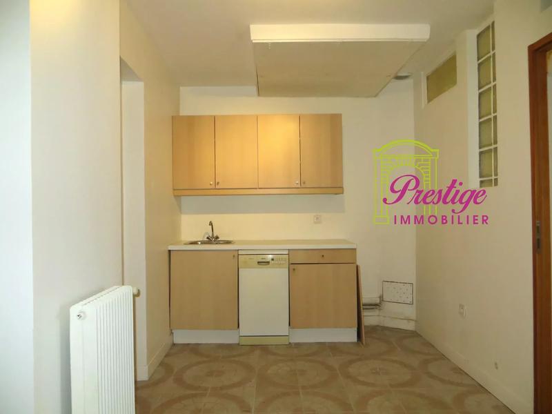 Bureau - 112 m² - 5 pièces