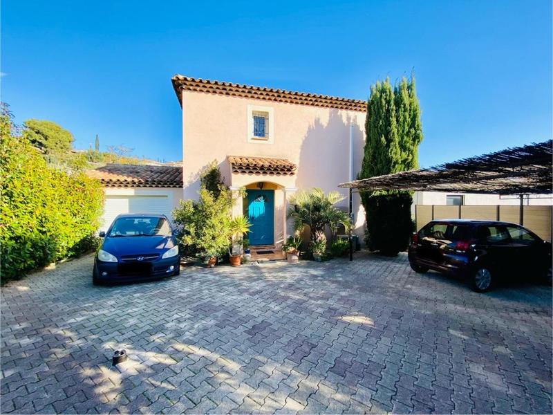 Villa - 127 m² - 4 pièces