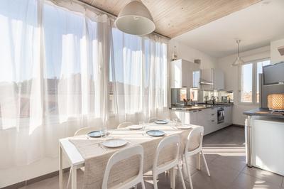 Appartement - 100 m² - 6 pièces