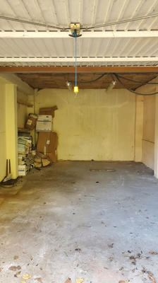 Parking / Garage - 18 m²