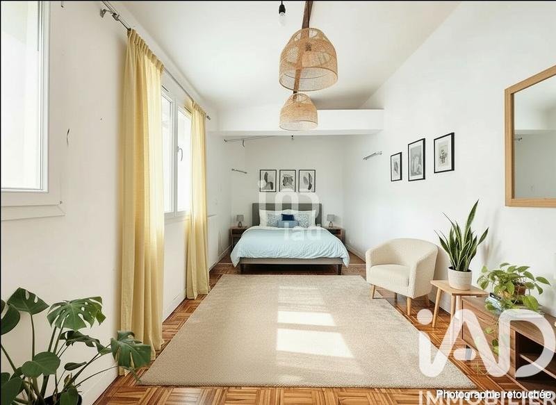 Loft - 102 m² - 3 pièces