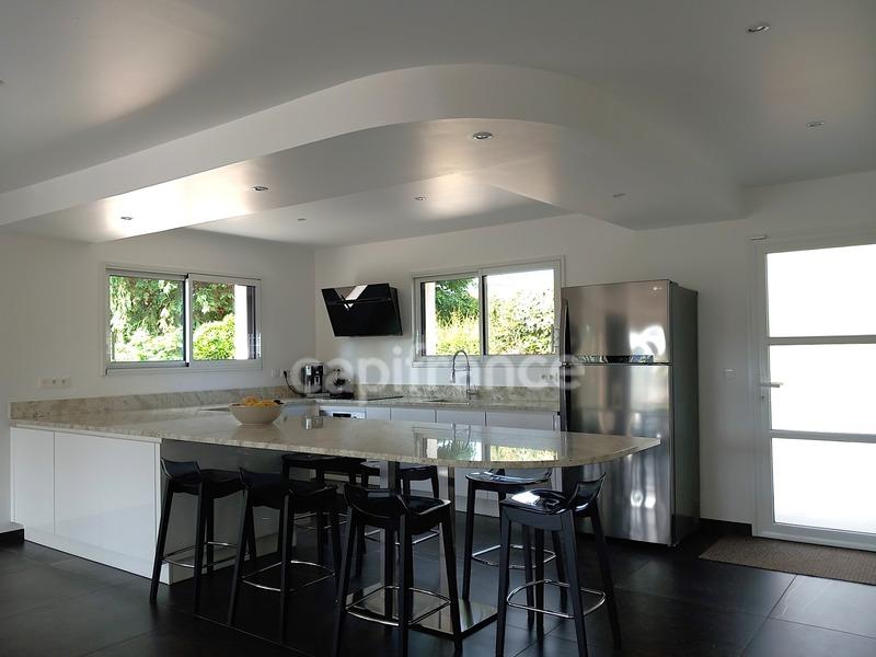 Maison - 116 m² - 6 pièces