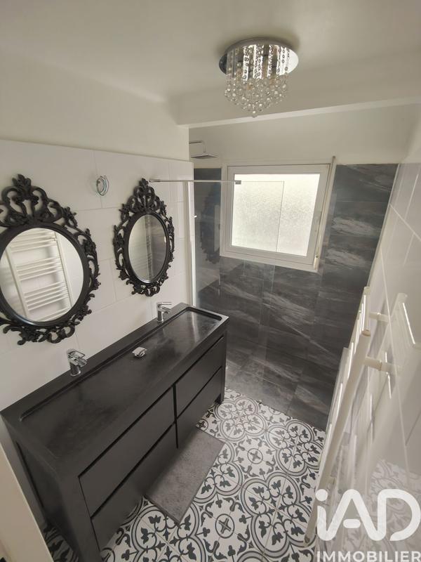 Maison - 95 m² - 5 pièces