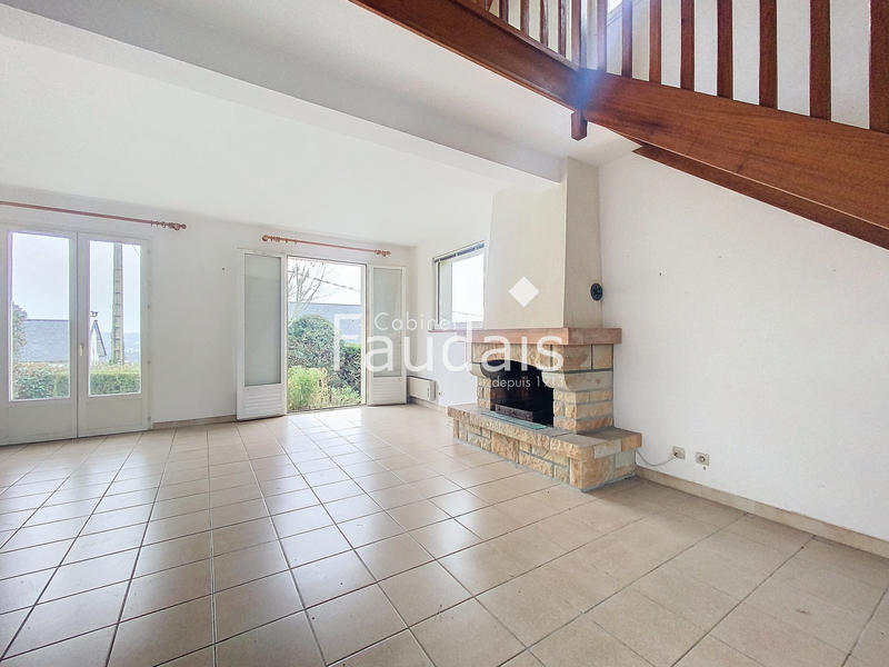 Maison - 100 m² - 6 pièces