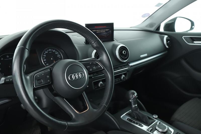 Audi A3 Berline 35 Tfsi Cod Sport s tronic 7 150 ch