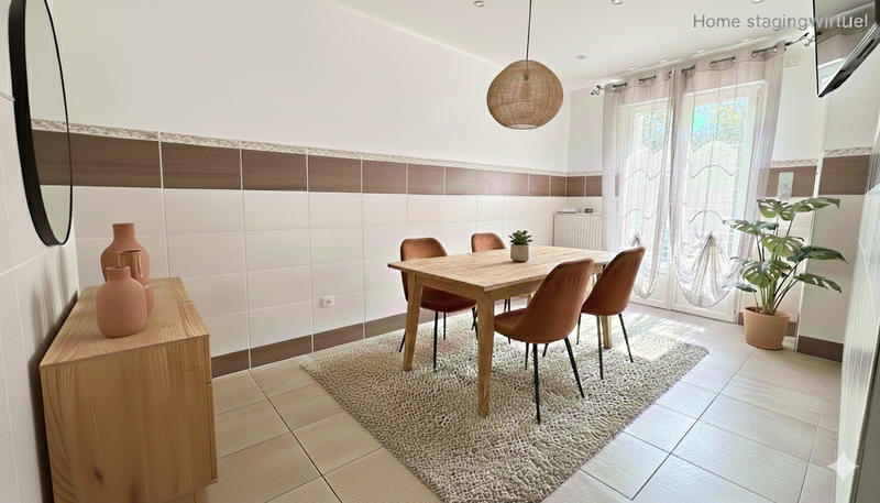 Maison - 99 m² - 6 pièces