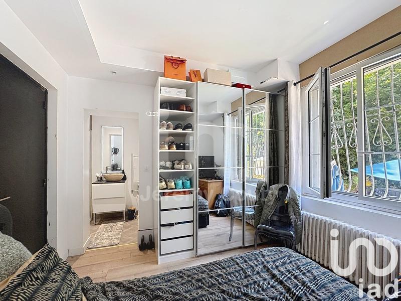 Maison - 200 m² - 11 pièces