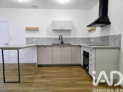 Appartement - 49 m² - 3 pièces