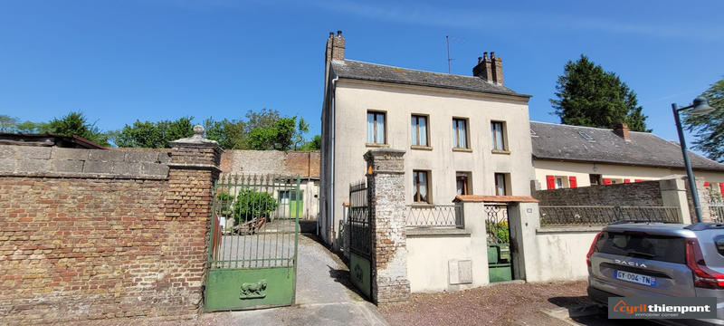 Maison - 140 m² - 5 pièces