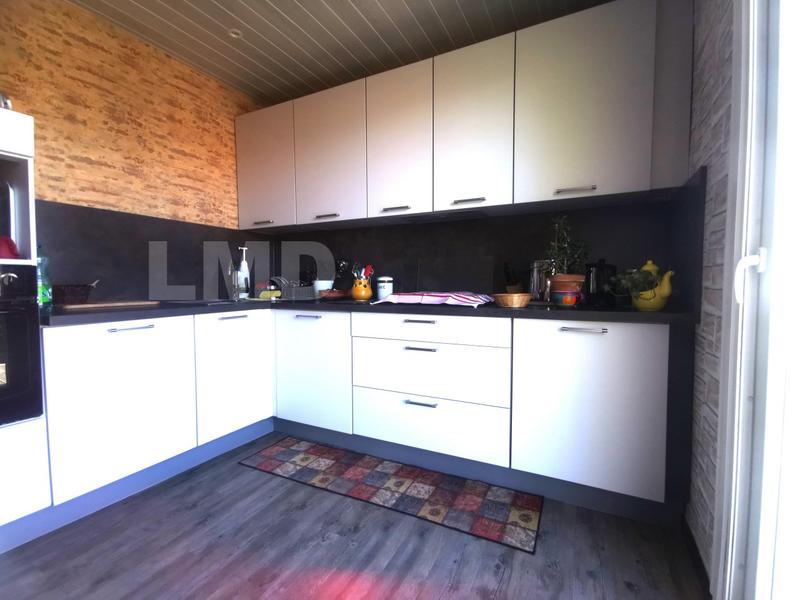 Maison traditionnelle - 182 m² - 7 pièces