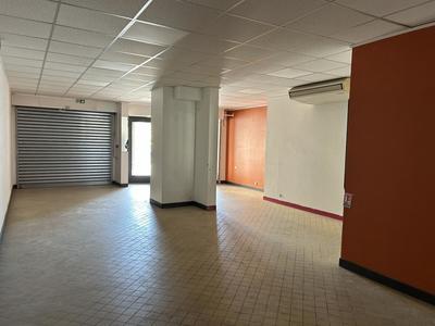 Local commercial - 66 m²