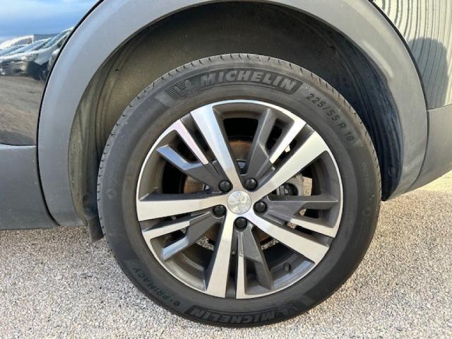 Peugeot 3008 PureTech 130ch s&amp;S Eat8 Allure Pack