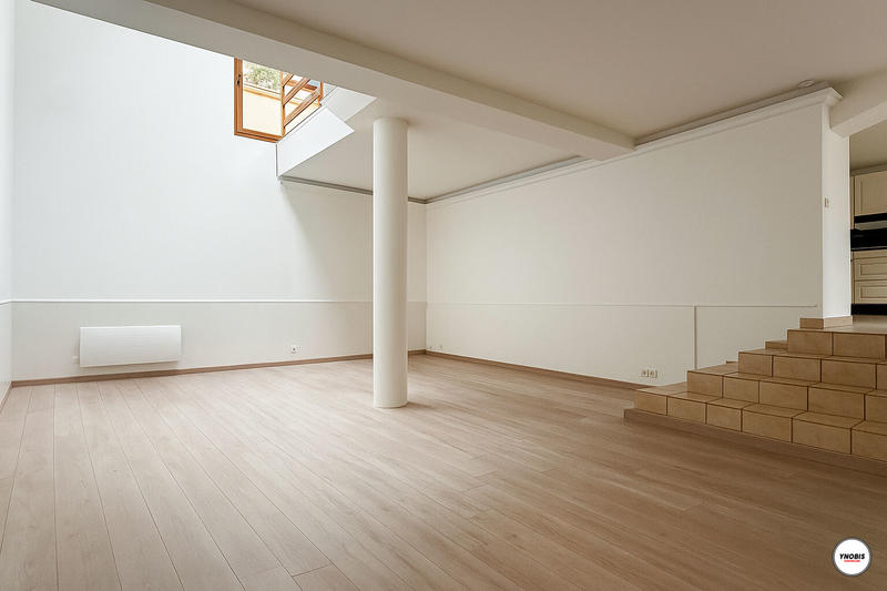 Immeuble - 9 pièces