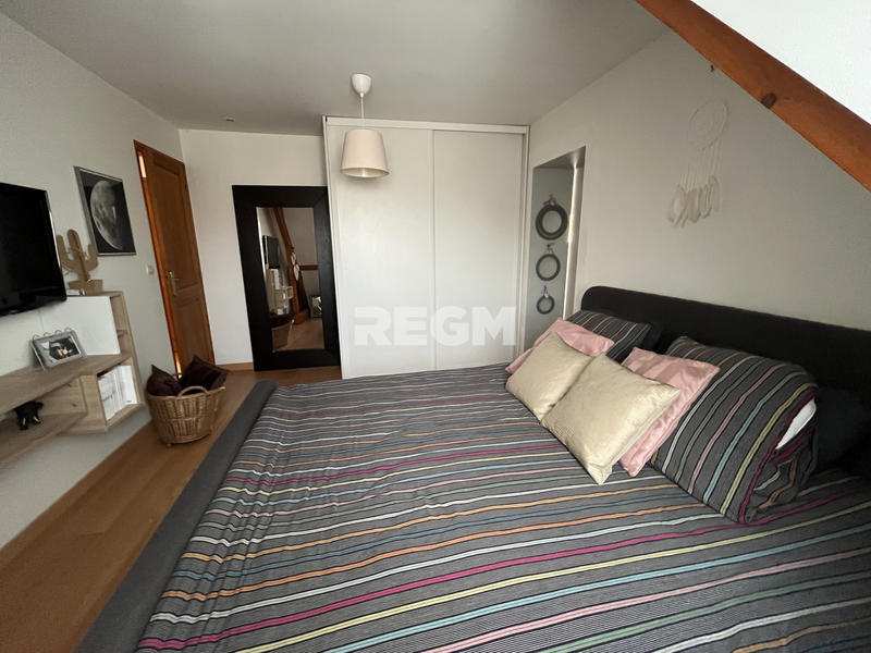 Maison - 148 m² - 6 pièces