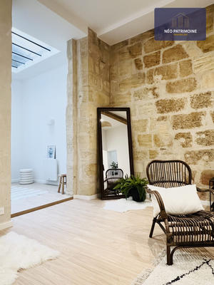 Appartement - 100 m² - 4 pièces