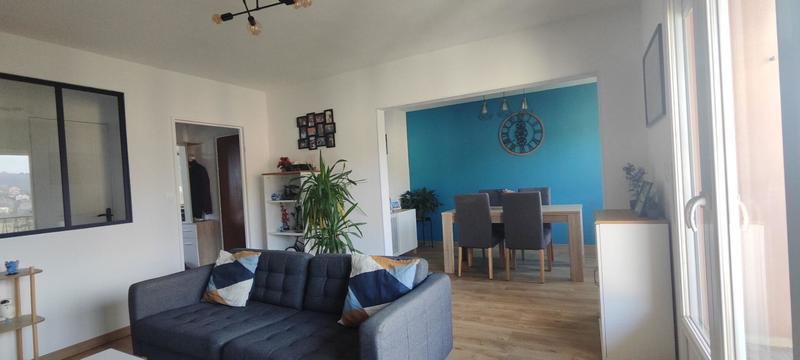 Appartement - 72 m² - 4 pièces