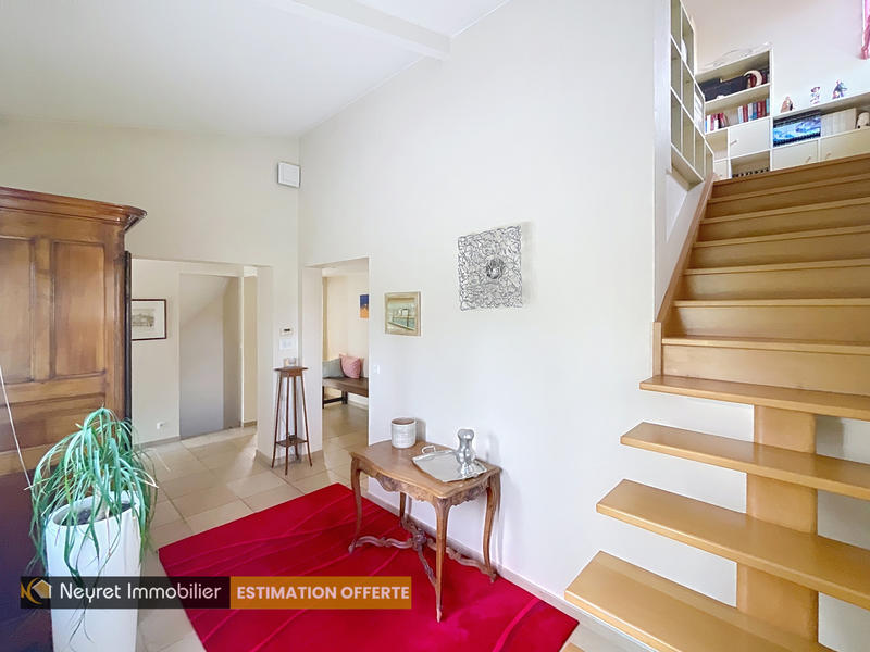 Maison - 175 m² - 7 pièces