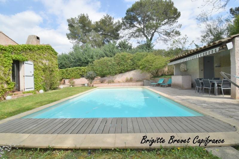 Maison - 141 m² - 5 pièces