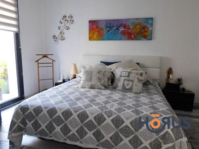 Viager - Maison contemporaine - 102 m² - 3 pièces