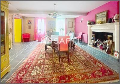 Maison - 407 m² - 7 pièces