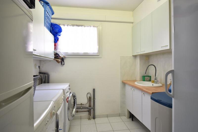 Villa - 240 m² - 6 pièces