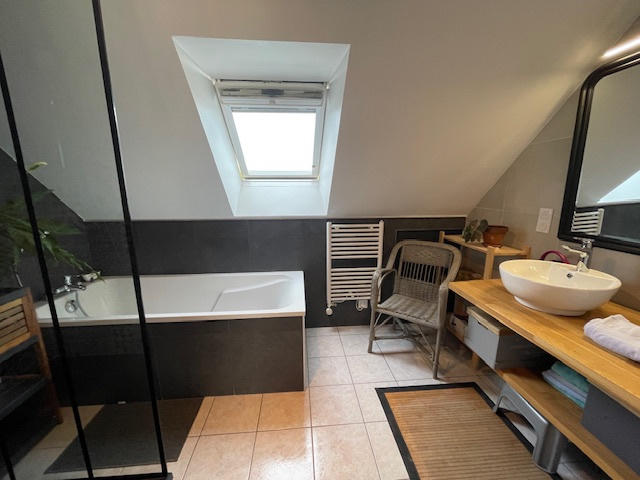 Maison - 140 m² - 7 pièces