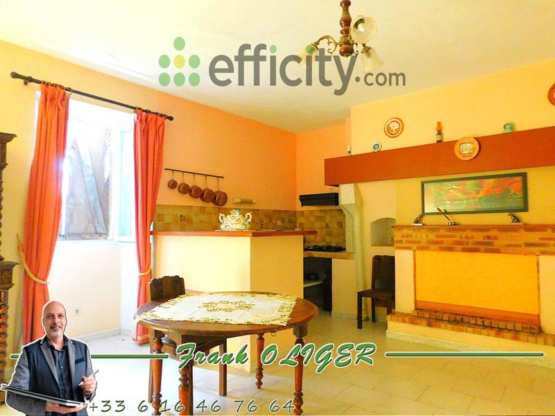 Demeure - 517 m² - 16 pièces