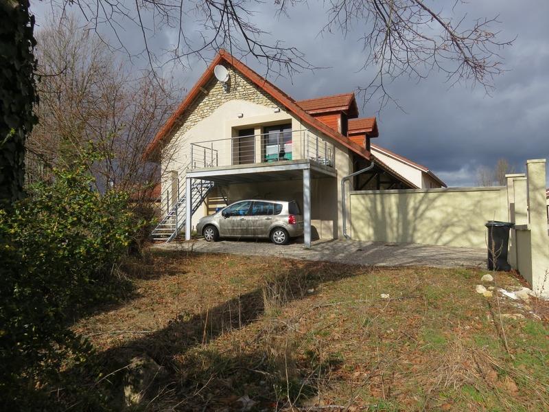 Appartement - 85 m² - 4 pièces