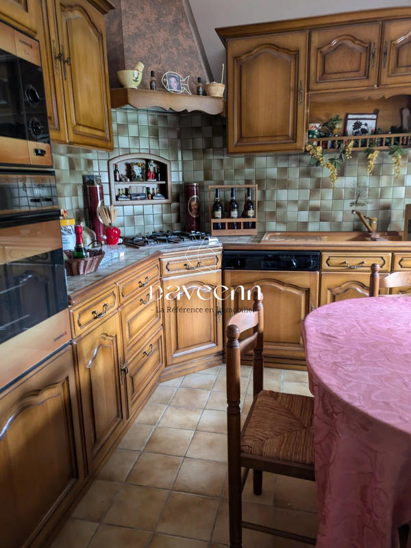 Maison - 167 m² - 7 pièces