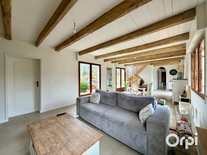 Maison - 151 m² - 5 pièces