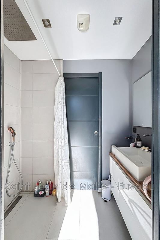 Maison - 174 m² - 5 pièces