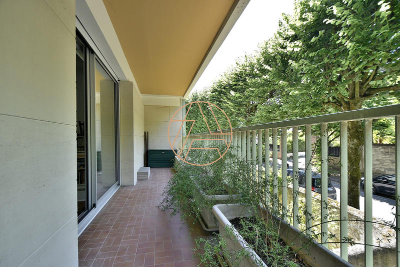 Appartement - 123 m² - 5 pièces