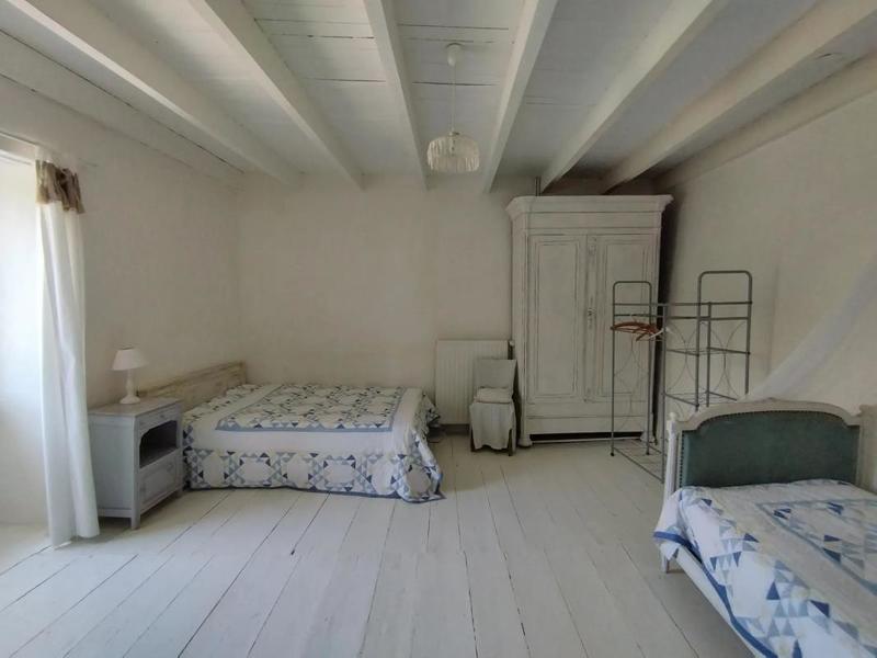 Maison en pierre - 100 m² - 4 pièces