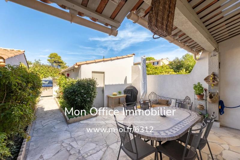 Maison - 98 m² - 4 pièces