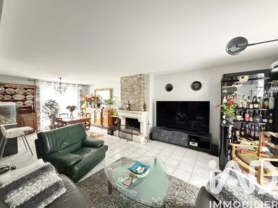 Maison - 140 m² - 6 pièces