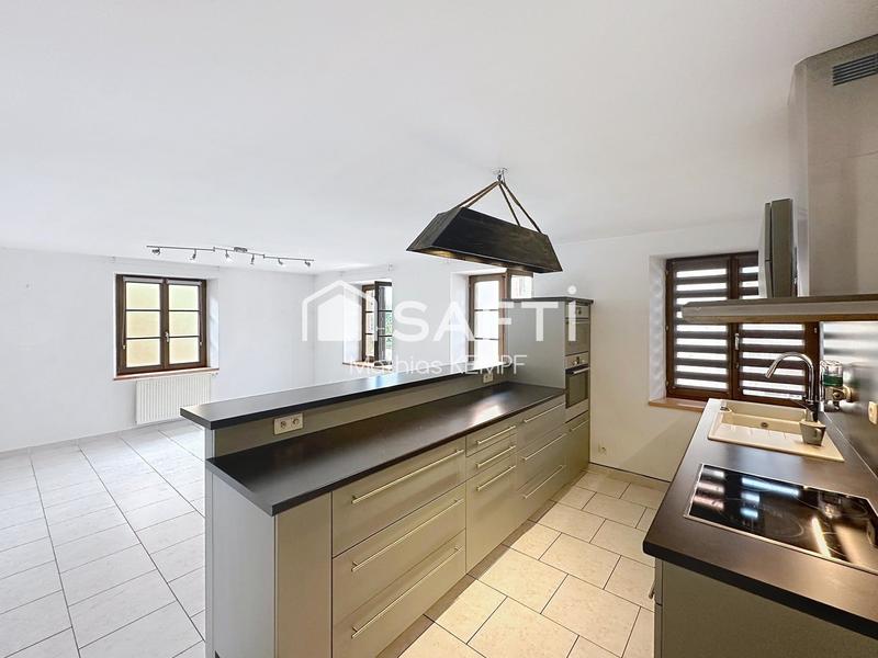 Appartement - 105 m² - 5 pièces