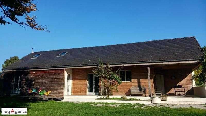Maison traditionnelle - 120 m² - 5 pièces