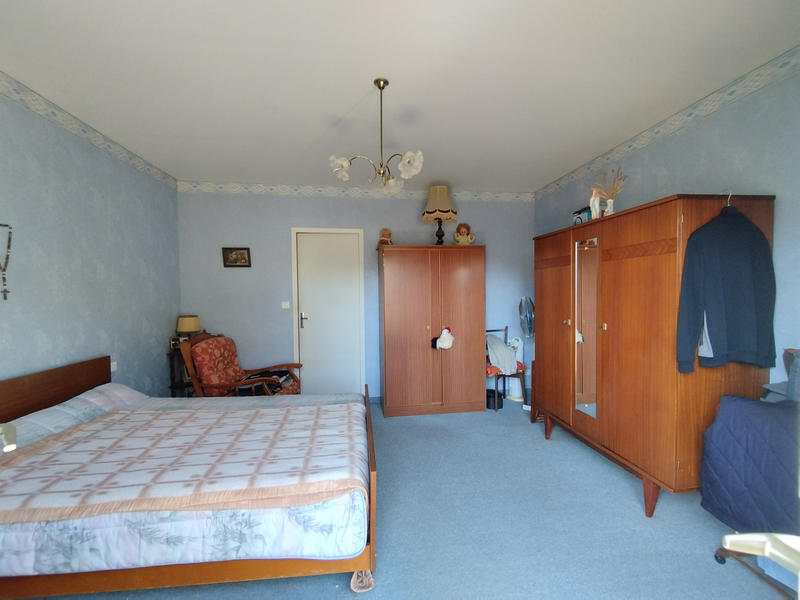 Maison - 95 m² - 5 pièces