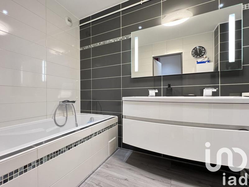 Duplex - 71 m² - 4 pièces